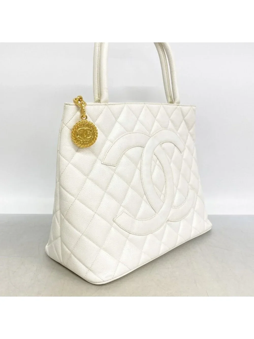 Chanel Tote Reissue Caviar Leather White Gold